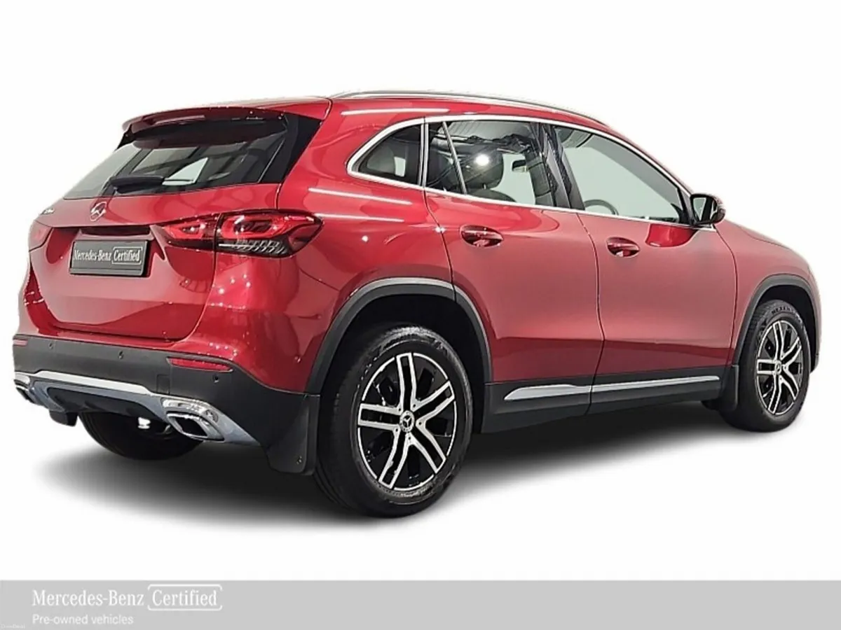 Mercedes-Benz GLA 180D Progressive - Image 4