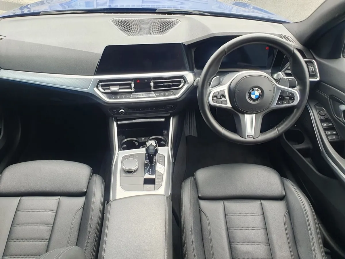 BMW 3-Series 330e M Sport Saloon - Image 4
