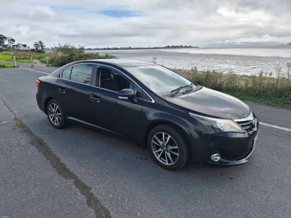 Toyota avensis 2.0 d4d icon tax and test - Image 1