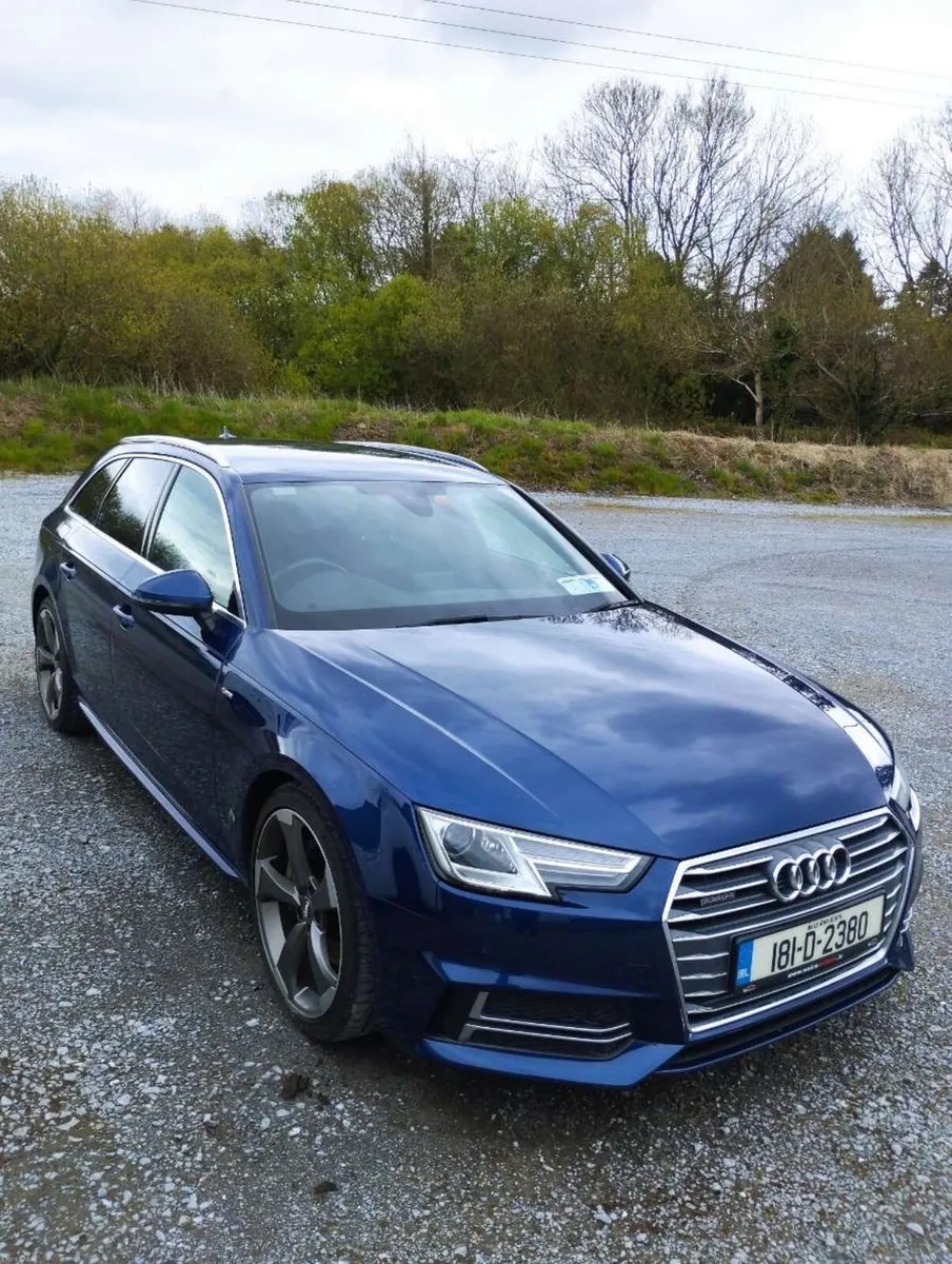 Audi A4 Avant Quattro S-Line - Image 2