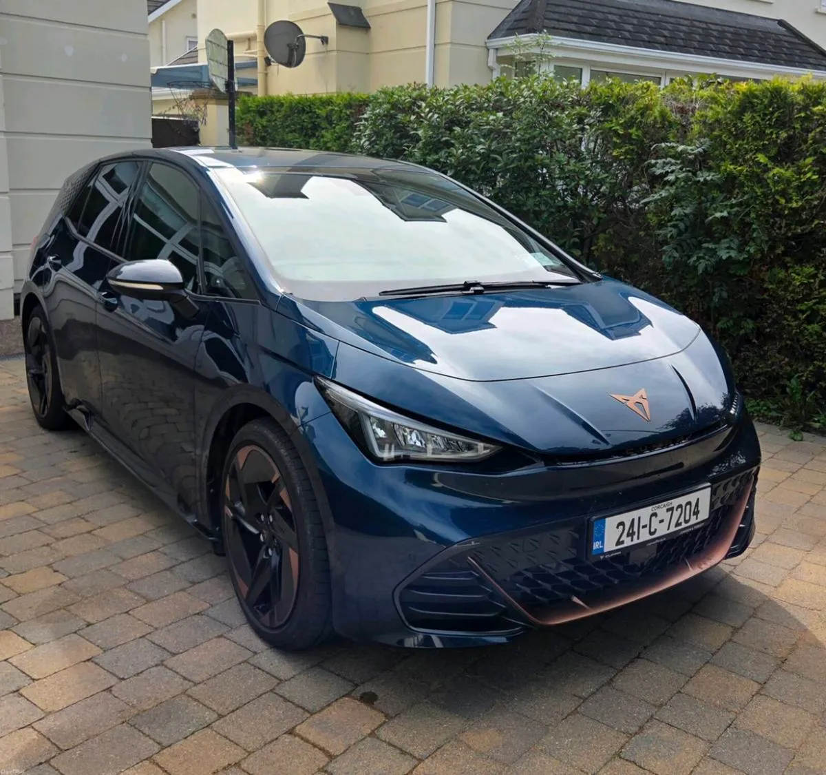 CUPRA Born – Aurora Blue – 23,750 km - Image 1