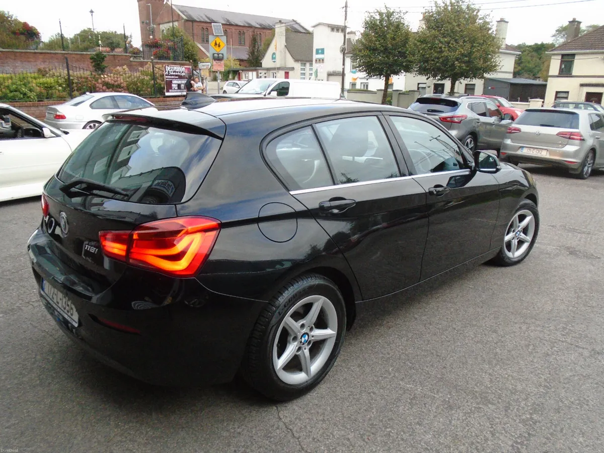 BMW 1-Series 2017 - Image 6