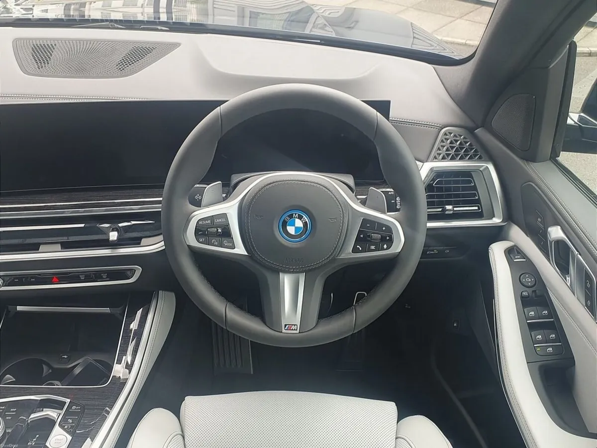 BMW X5 xDrive50e M Sport - Image 5