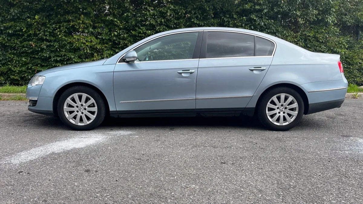 VW Passat 2L BlueMotion Tax & Test - Image 3