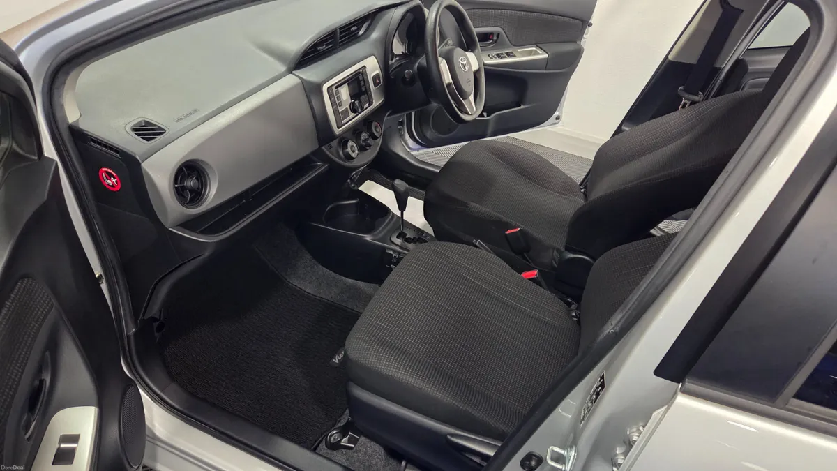 2017 Toyota Vitz 1.0 Petrol Automatic - Image 6