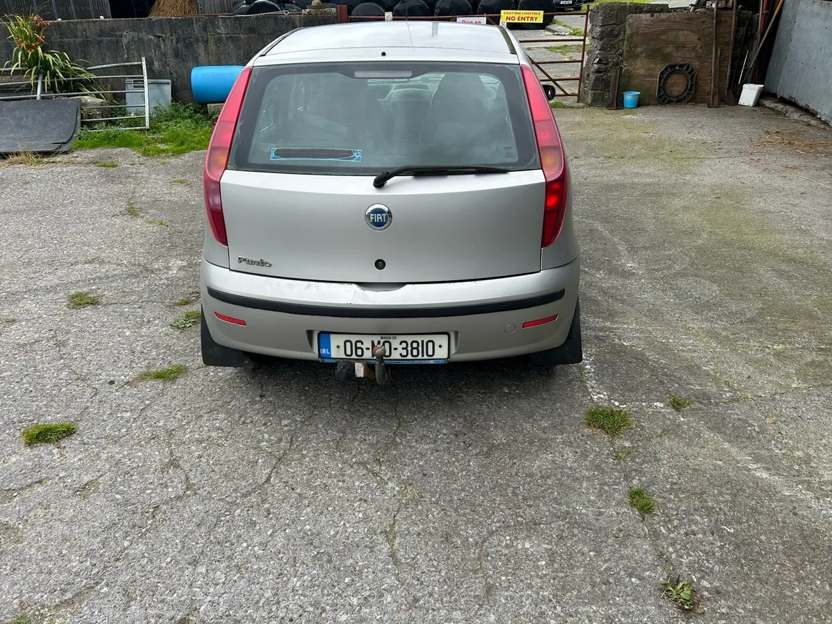 Fiat Punto 1.2 petrol (LOW KM,NCT,TAX) - Image 3