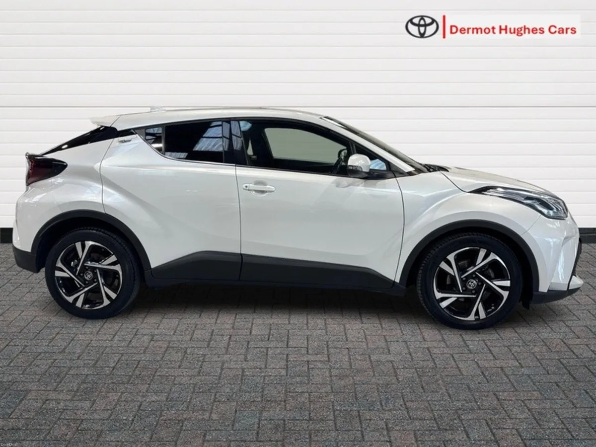 Toyota C-HR HYBRID SPORT AUTO - Image 3
