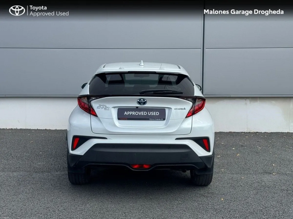 Toyota C-HR 1.8 Hybrid Sport Call Now 041 980 2420 - Image 4