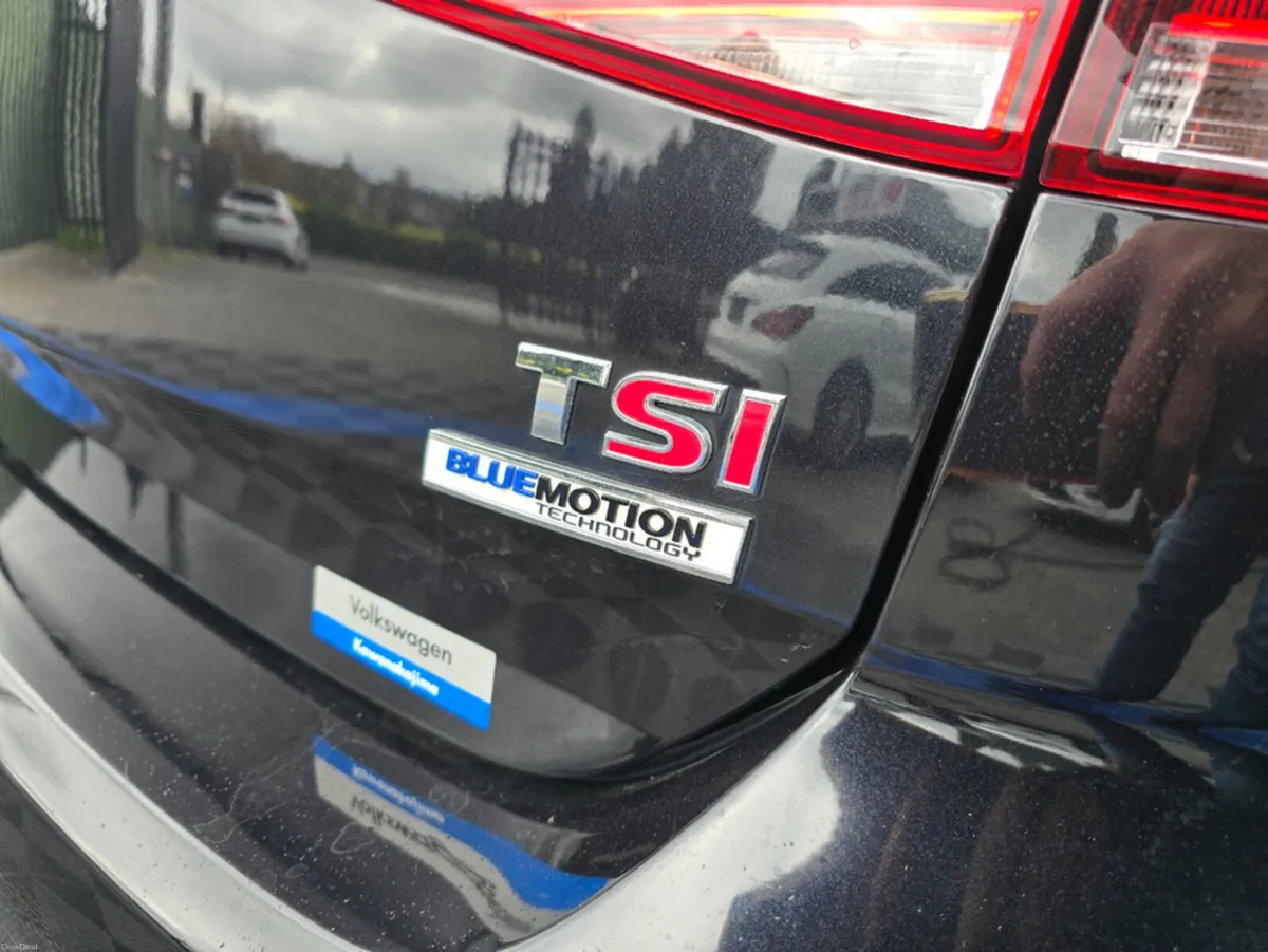 Volkswagen Golf HIGHLINE 1.4 TSI AUTO - Image 4