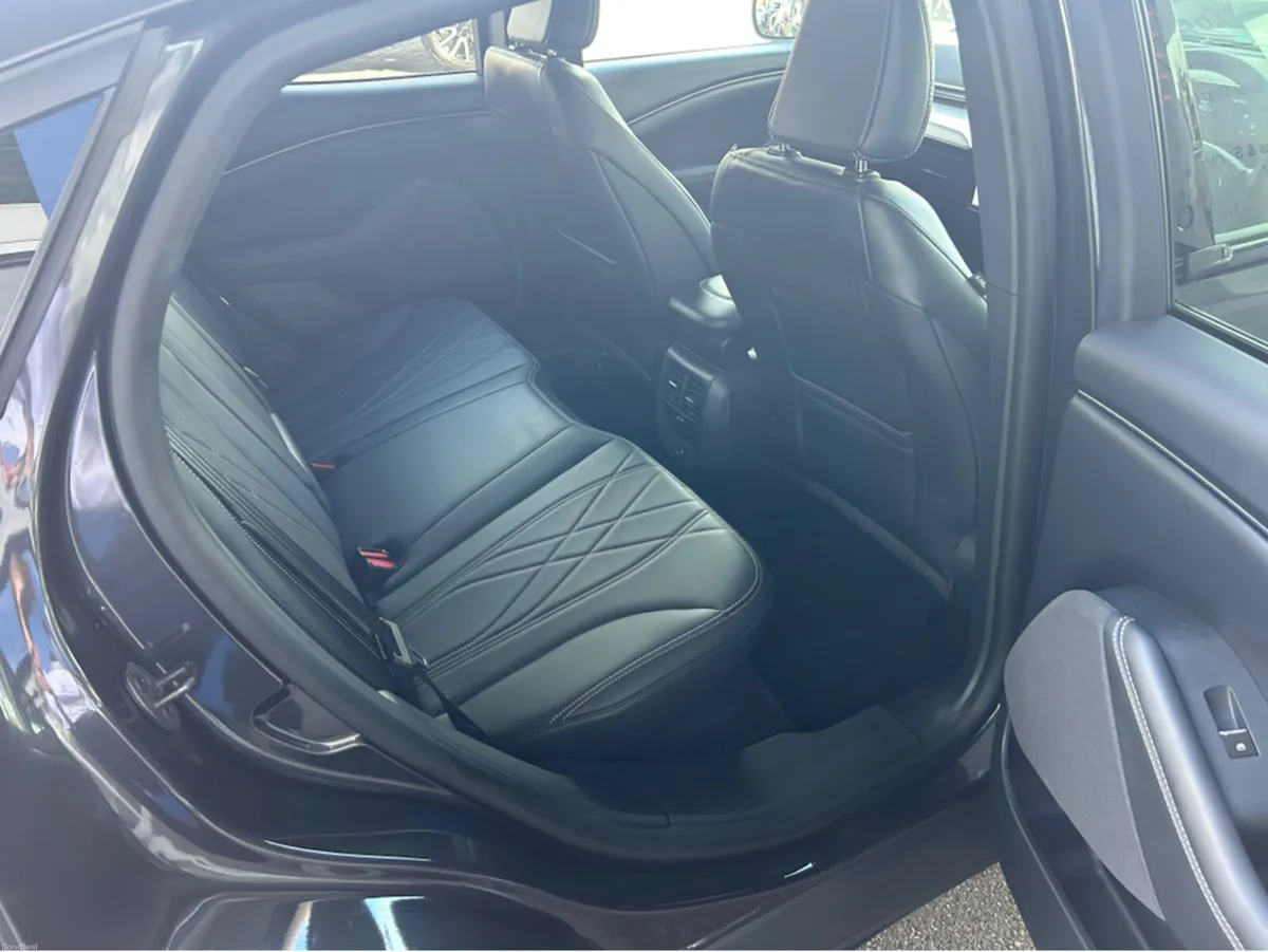Ford Mustang RWD STANDARD RA - Image 2