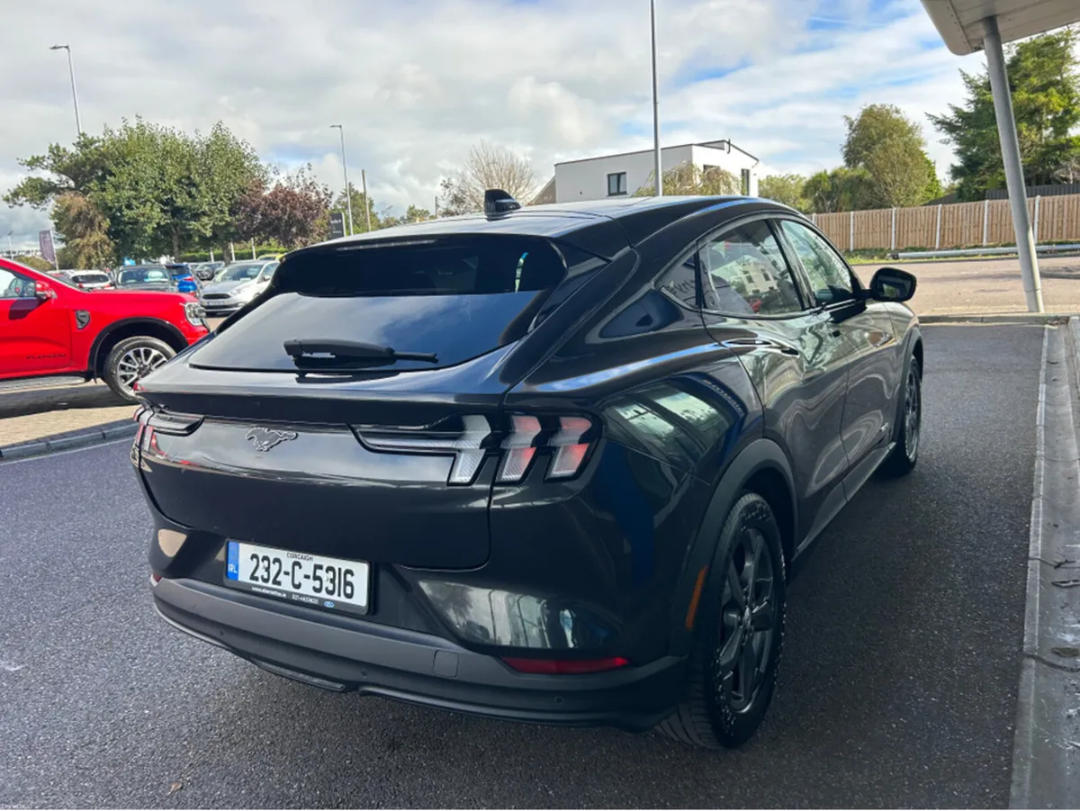 Ford Mustang RWD STANDARD RA - Image 6