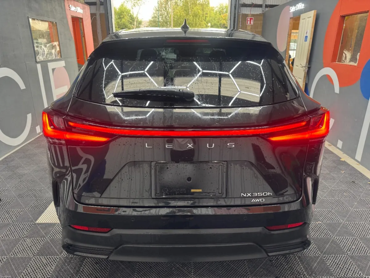 Lexus NX 2023 LEXUS NX 4WD NX350H VERSION L AUTOMA - Image 4