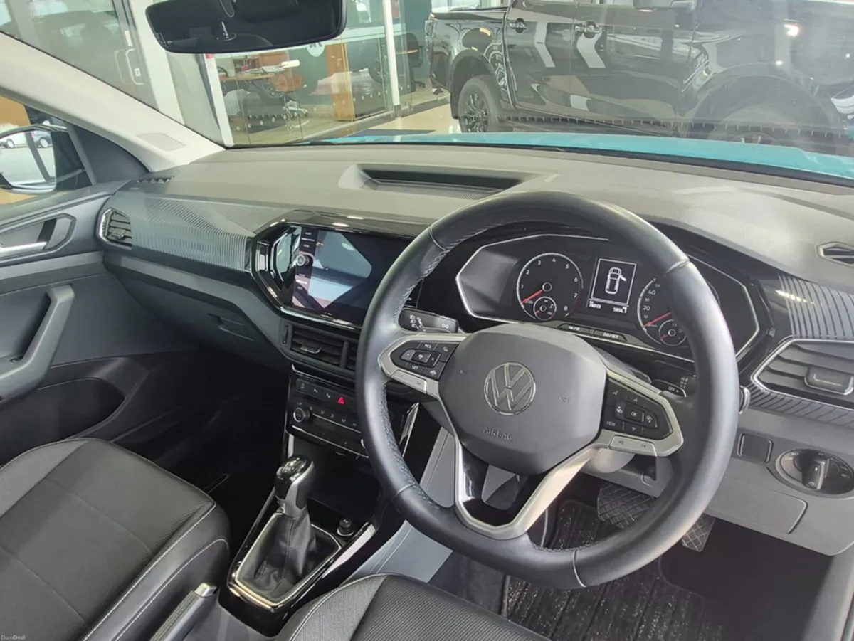 Volkswagen T-Cross 1.0 TSI - Image 6