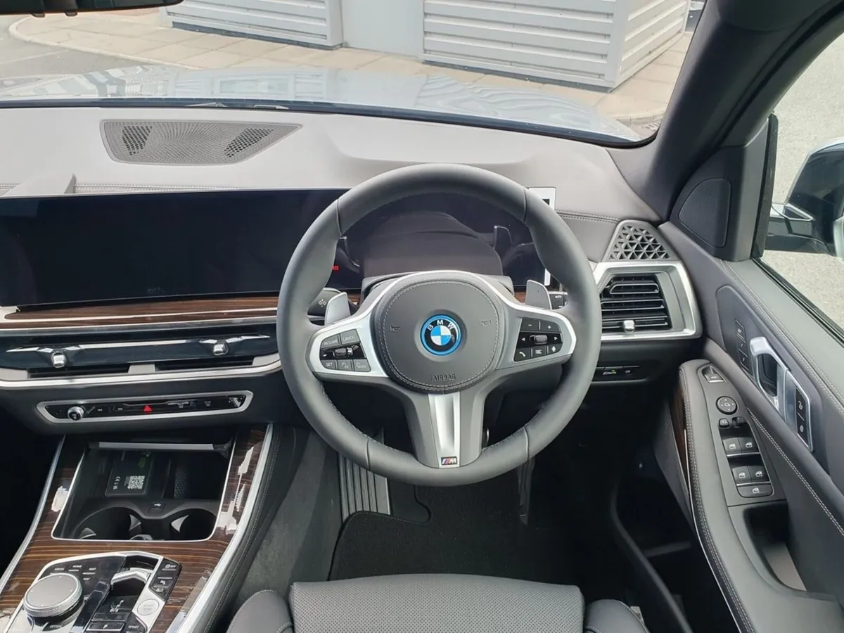 BMW X5 xDrive50e M Sport - Image 5