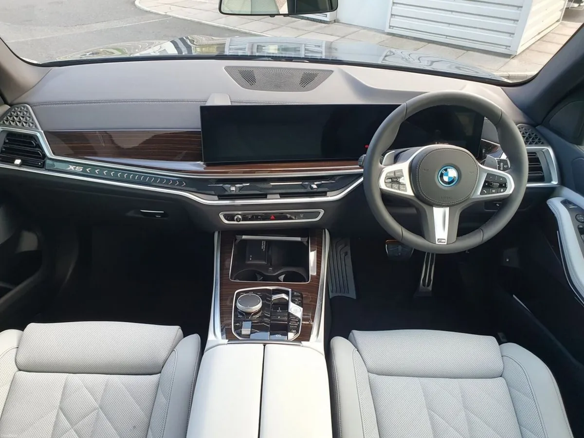 BMW X5 xDrive50e M Sport - Image 4
