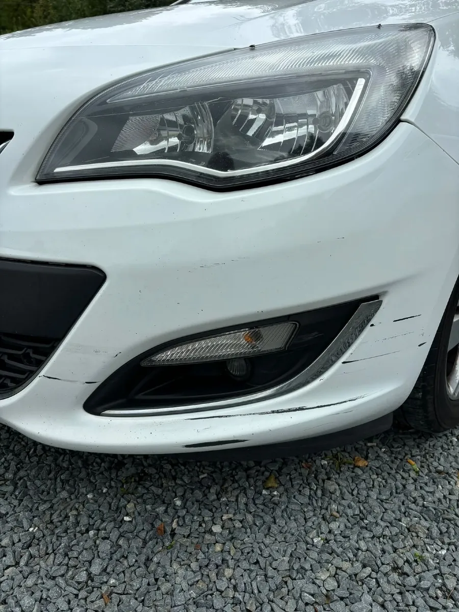 Opel Astra 2013 - Image 6