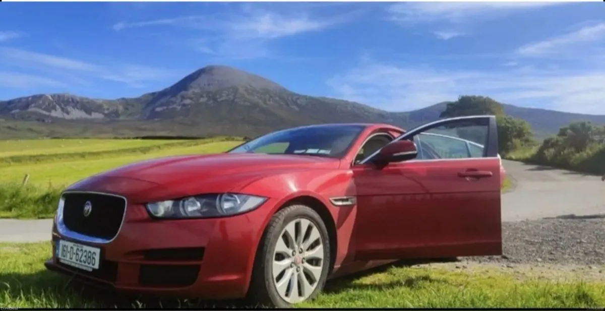 Jaguar XE 2016 - Image 3