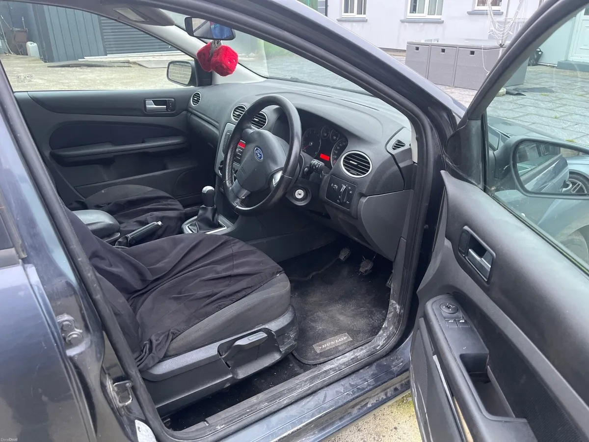 Ford focus - Image 5