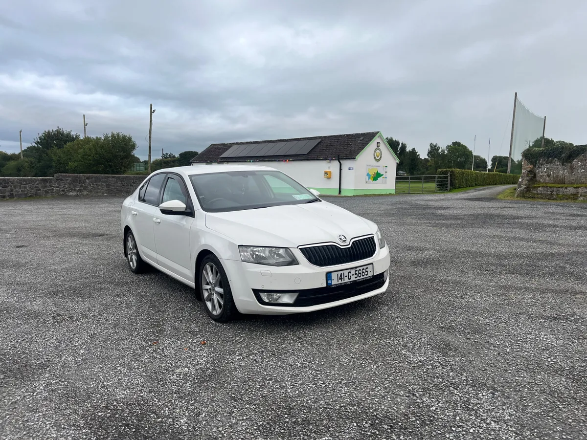 2014 Skoda Octavia 2.0 TDI Elegance model - Image 5