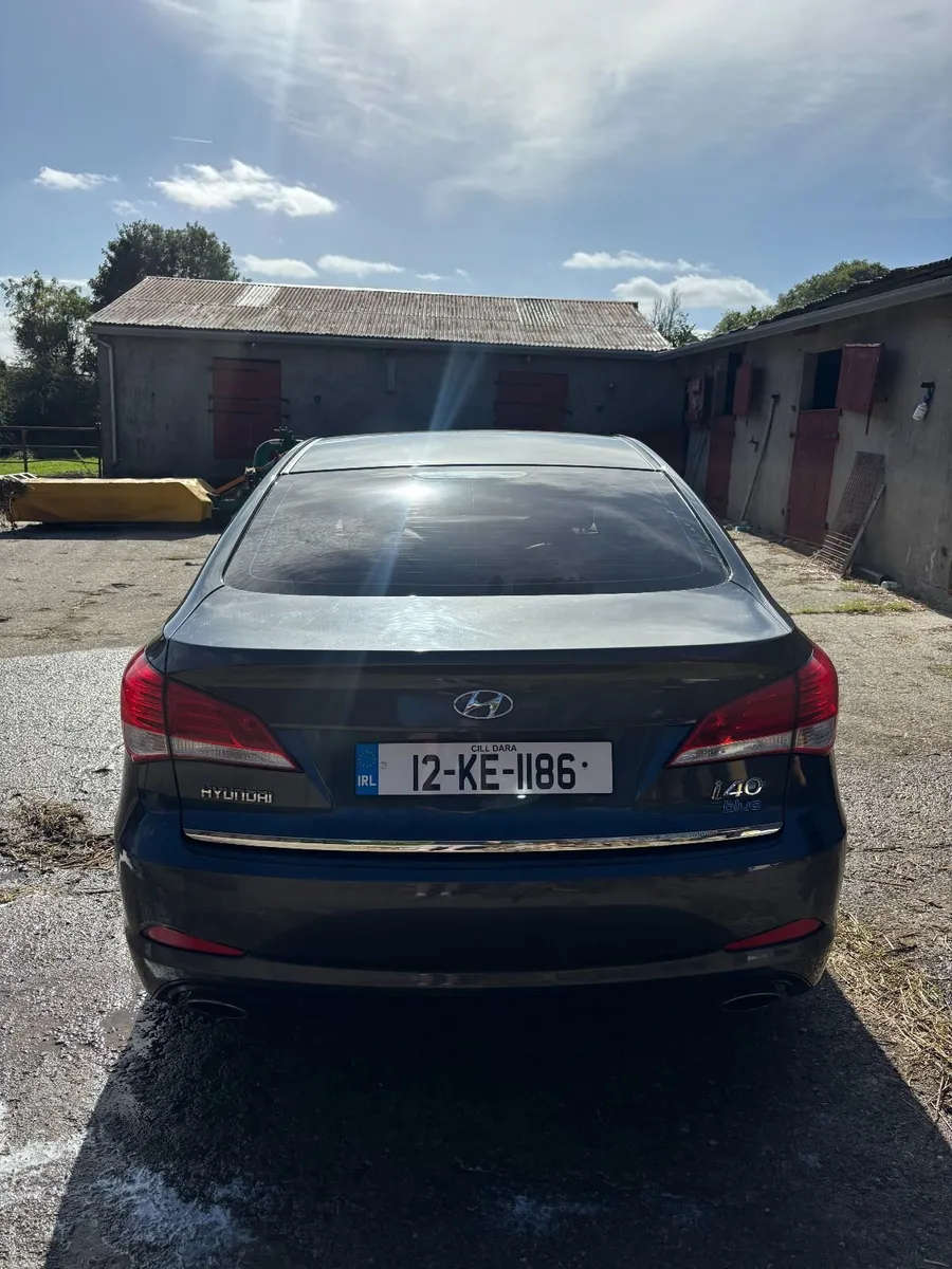 Hyundai i40 2012 - Image 2