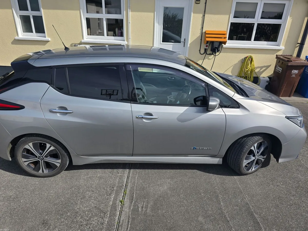 Nissan Leaf 2019 - Image 2