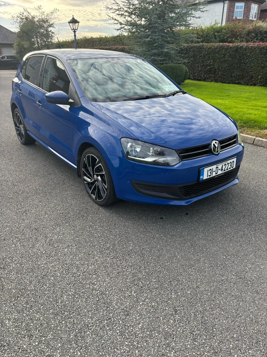Car - Image 1
