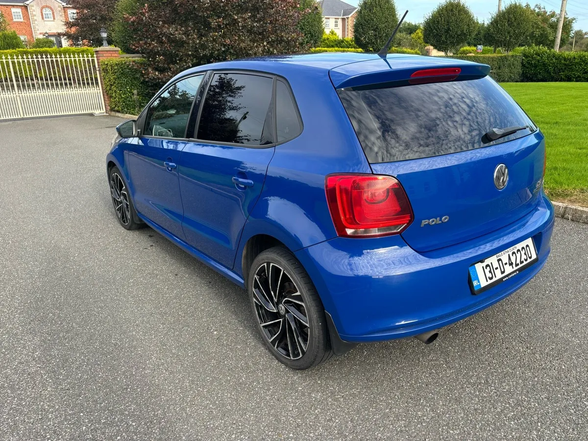 Car - Image 4