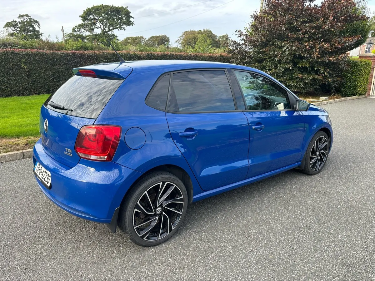 Car - Image 5