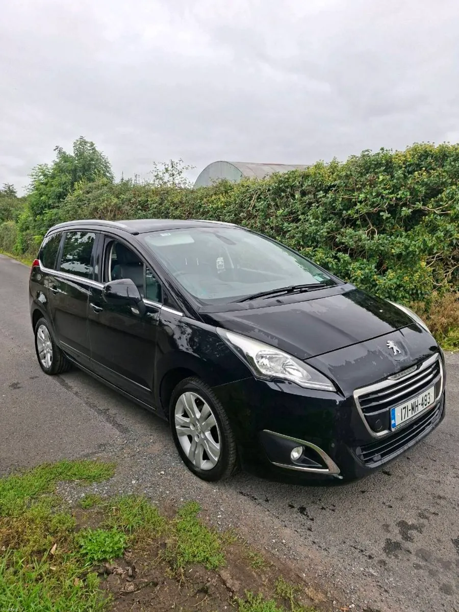 PEUGEOT 5008 2017 ONLY 114KM 7 SEATER - Image 2