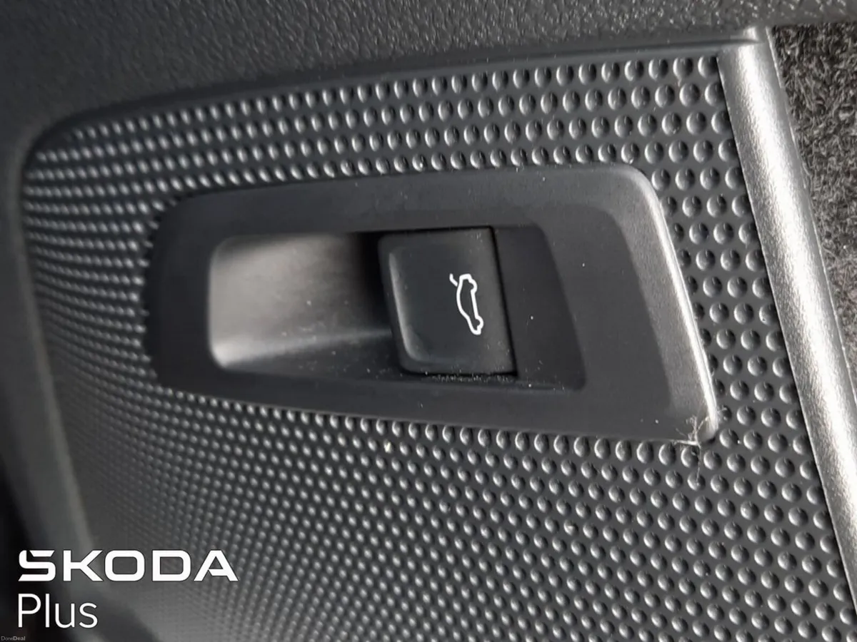 Skoda Kodiaq 2.0 TDI 150HP DSG Style 7 Seat - Image 3