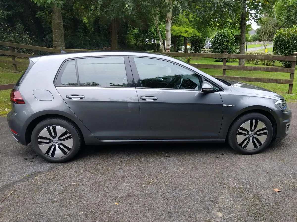 Volkswagen Golf E Full Service History - Image 4