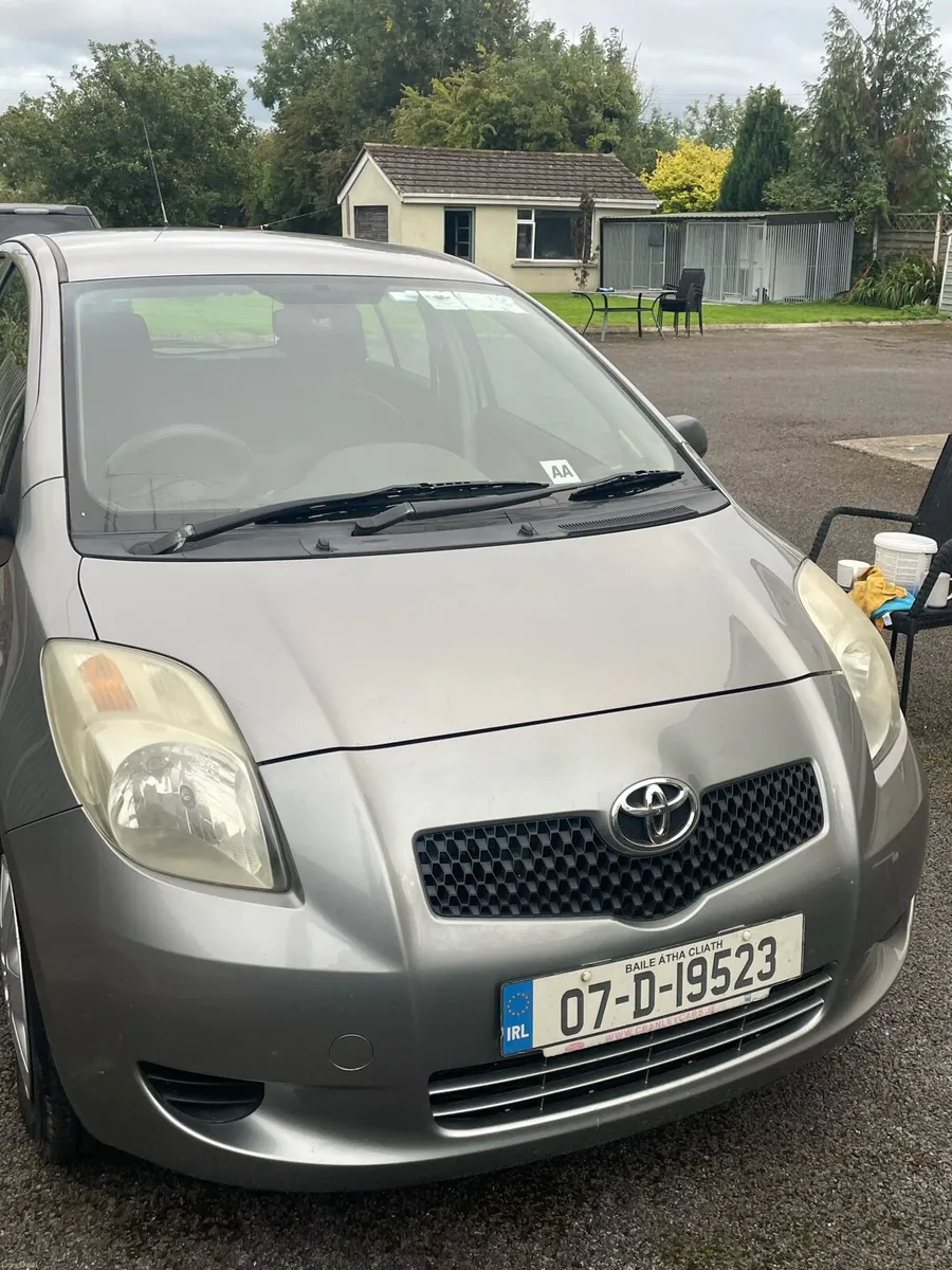 Toyota Yaris 2007 next nct due Feb 2027 low mileag - Image 2