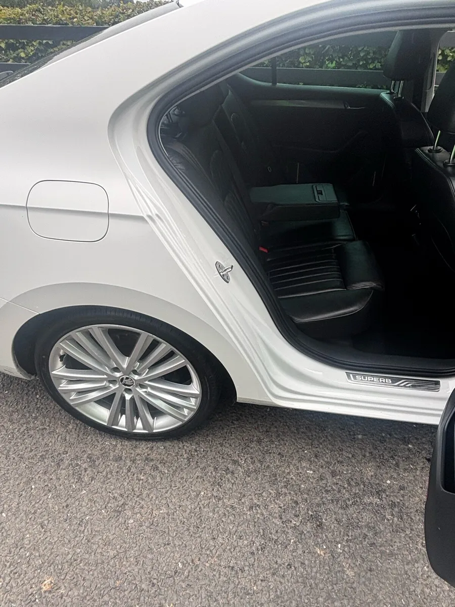 2017 Skoda superb 2l 150bhp sport - Image 6