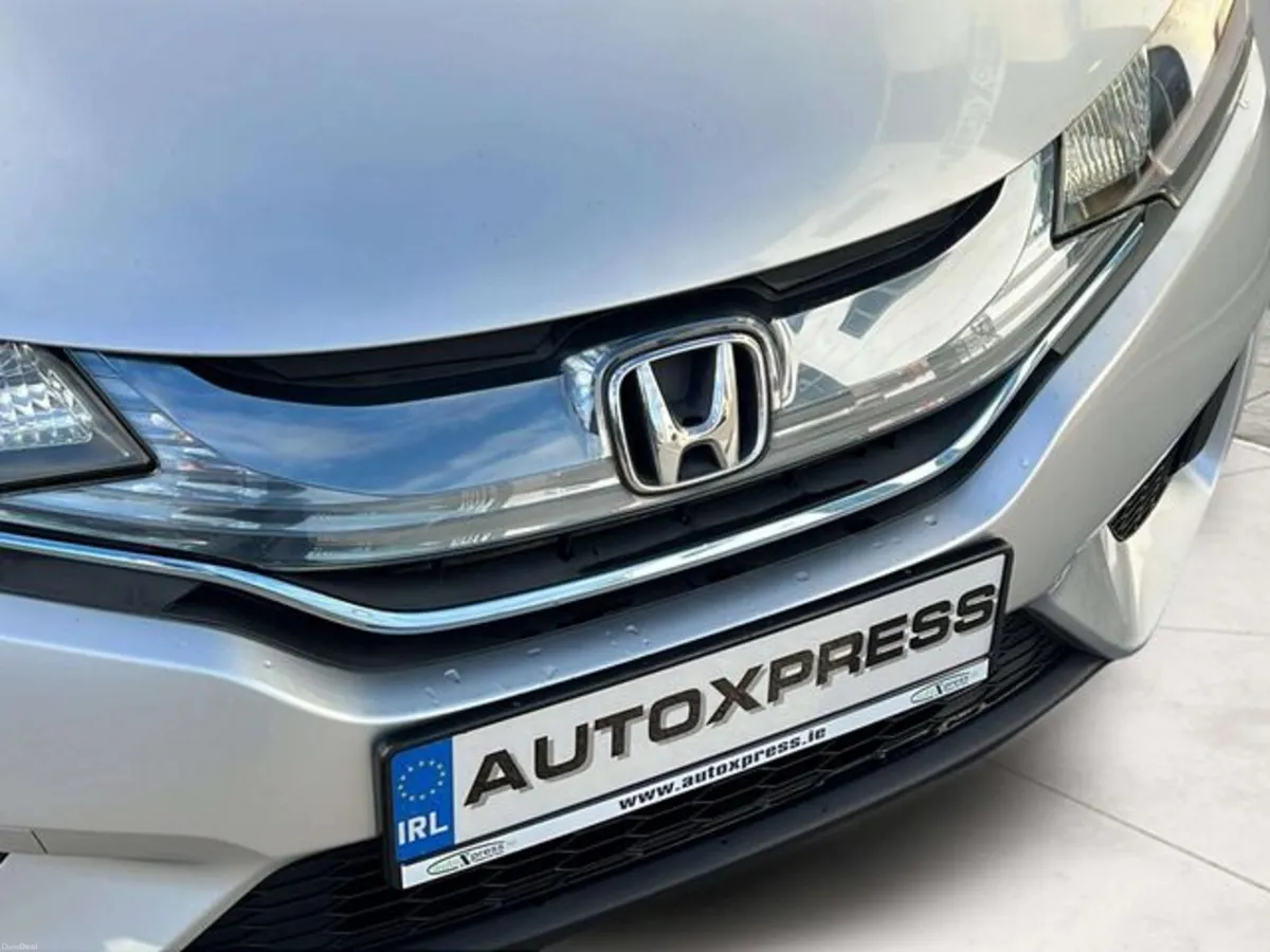 Honda Fit GP5 Hybrid 5DR Auto - Image 3