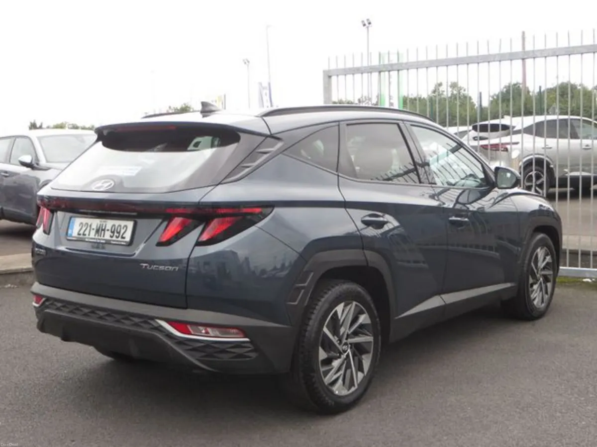 Hyundai Tucson Executive 5DR - Image 5