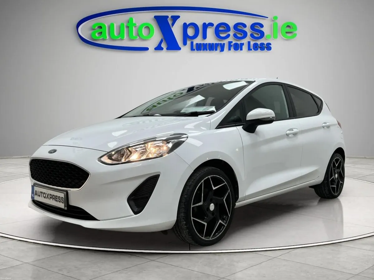 Ford Fiesta 1.1 Petrol, Manual - Image 5