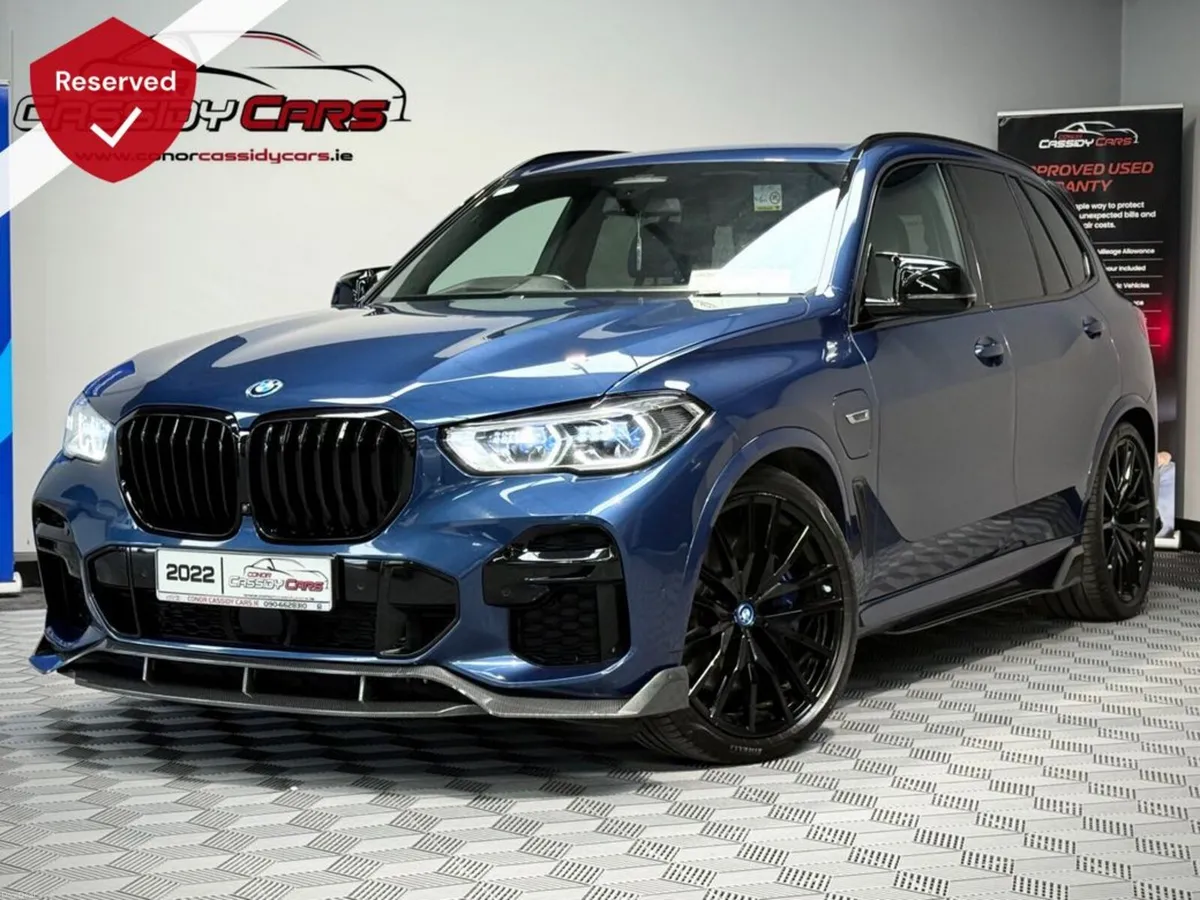 BMW X5 XDRIVE45E M SPORT // M-PERFORMANCE PACK // - Image 1
