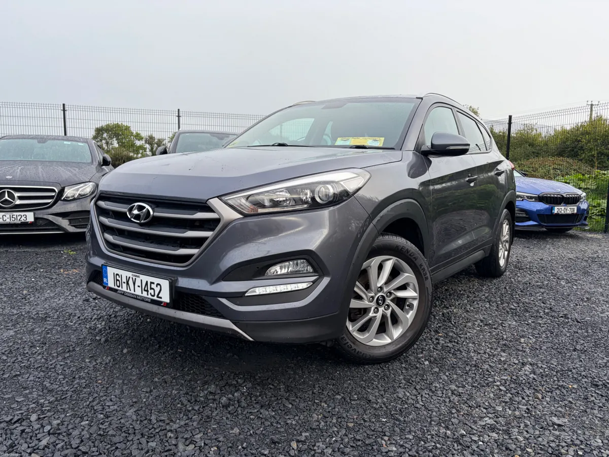 2016 HYUNDAI TUSCON EXECUTIVE LOW KMS - Image 2