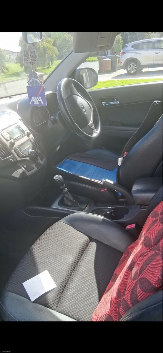 Hyundai i30 estate - Image 5