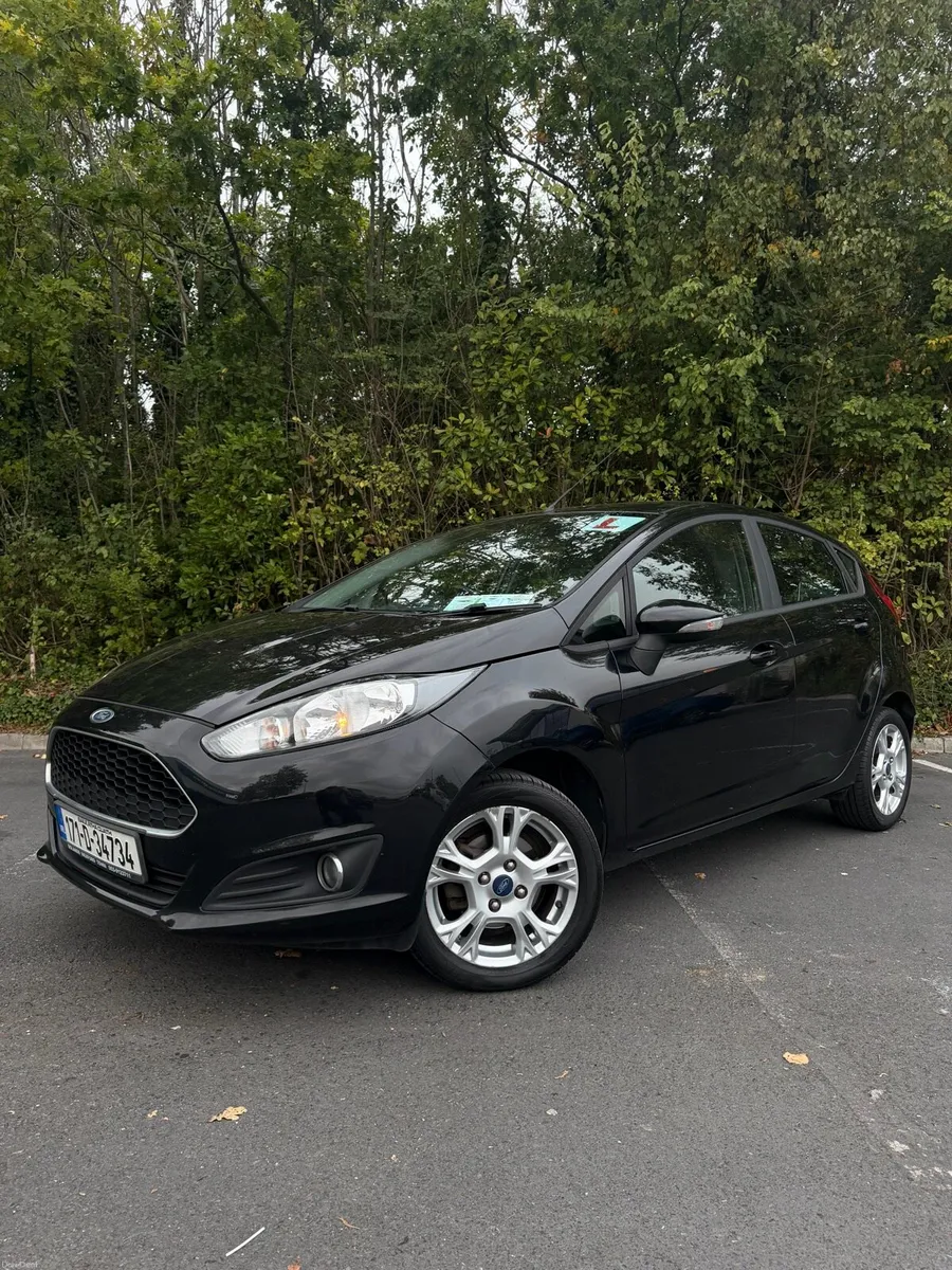 2017 Ford Fiesta 1.25petrol - Image 2
