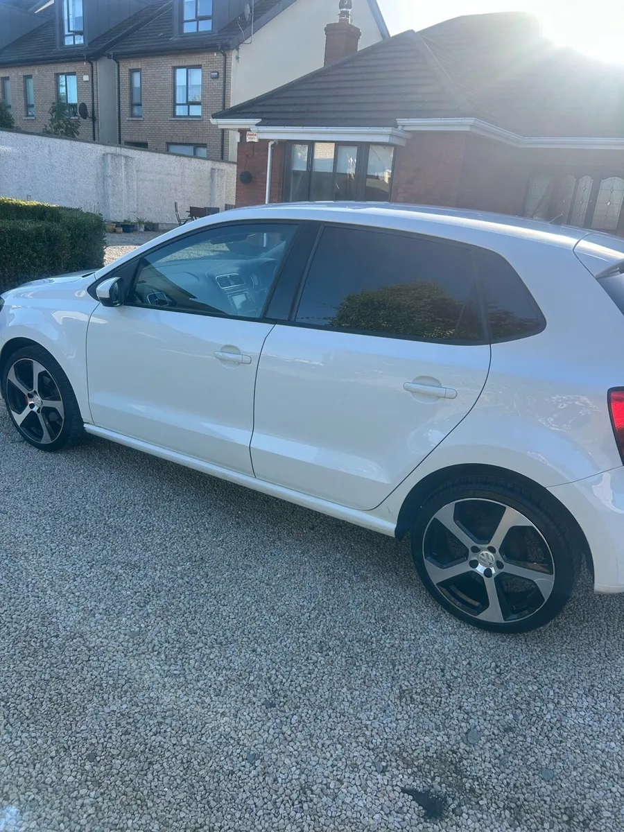 VW POLO 2013 1.2 PETROL - Image 2