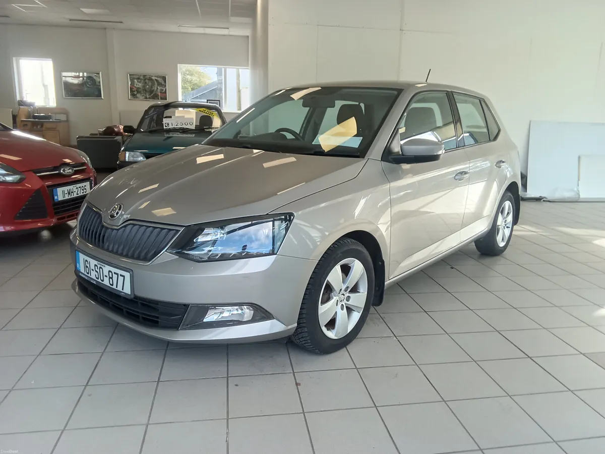 Skoda Fabia 2016 - Image 2