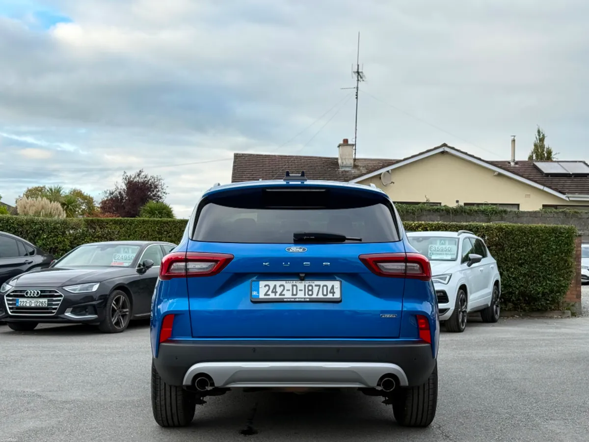 Ford Kuga TITANIUM 5D 2.5 PHEV 225BHP *HIGH SPEC* - Image 6