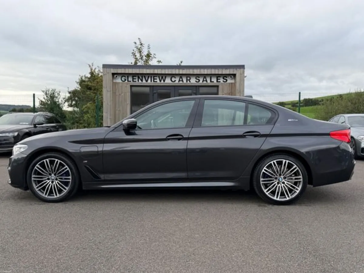 BMW 5-Series 530 M Sport - FULL BMW HISTORY - Image 4