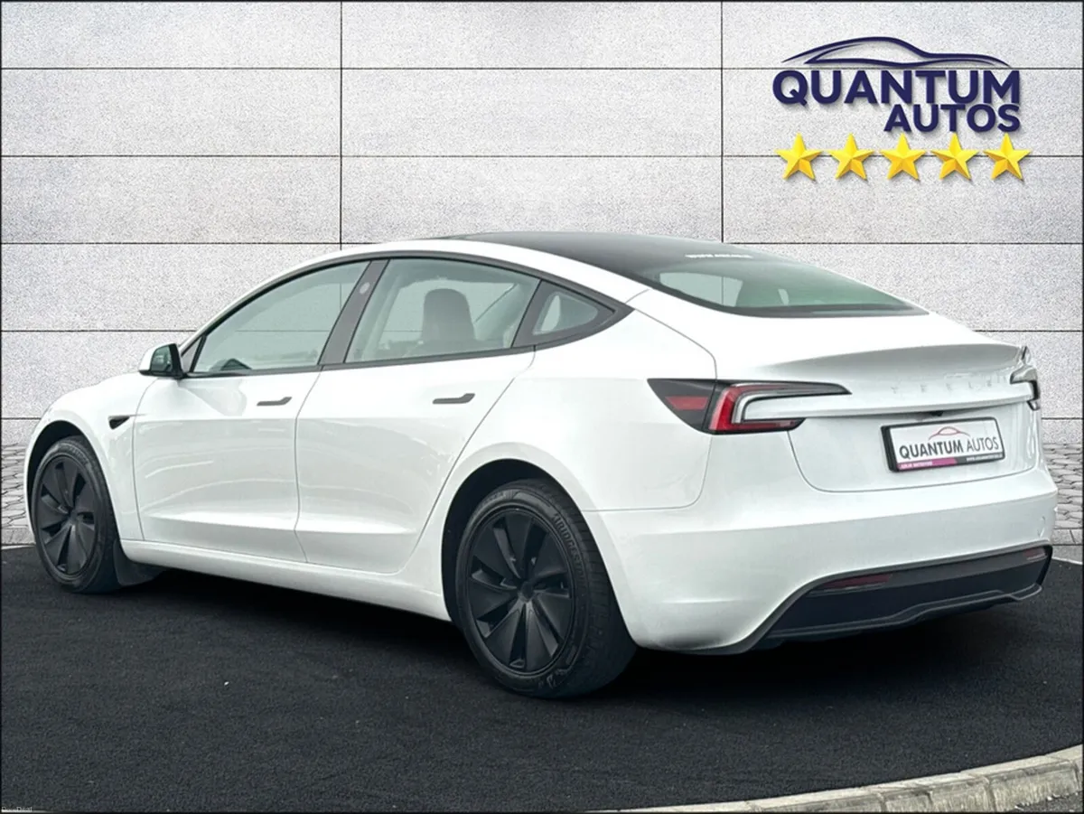 Tesla Model 3 2024 RWD PLUS NEW SHAPE 280BHP AUTOM - Image 6