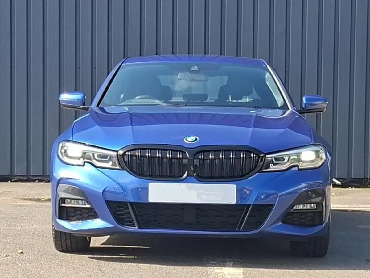 192 BMW 3-Series M-Sport - Image 2