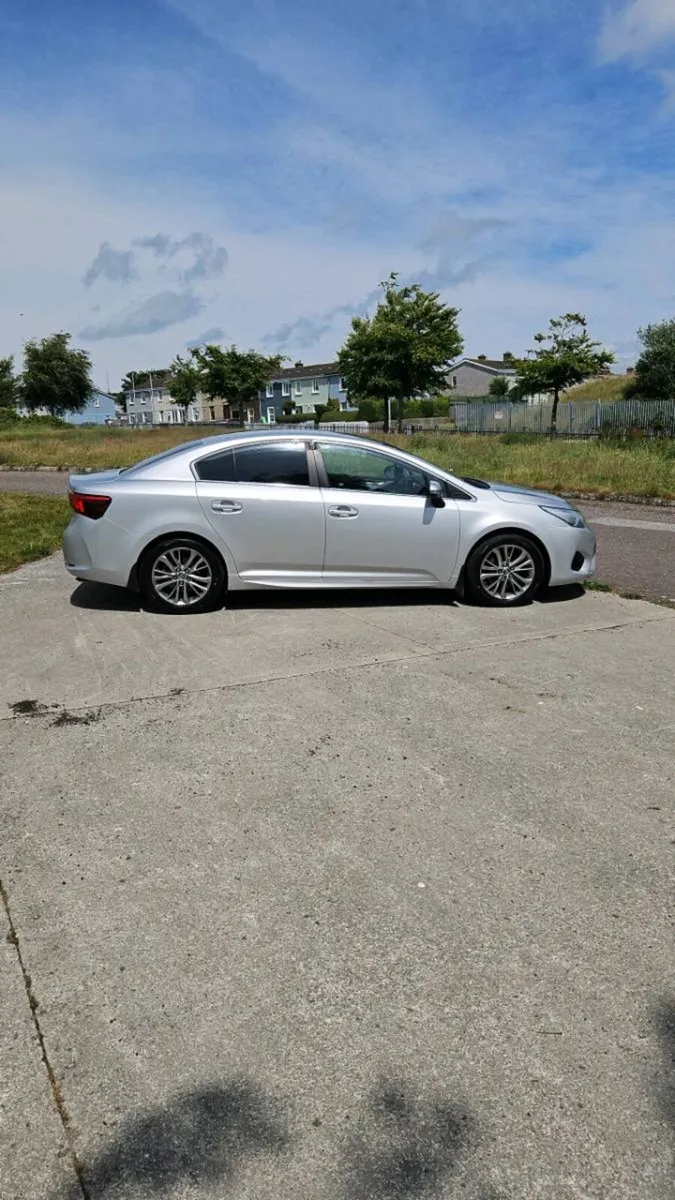 Toyota avensis 2.0 d4d - Image 5