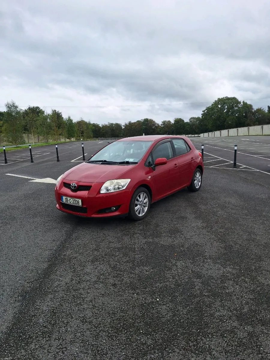 Toyota Auris - Image 2