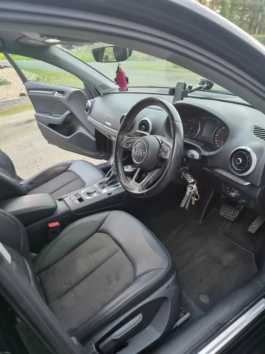 Audi A3 2017 - Image 6