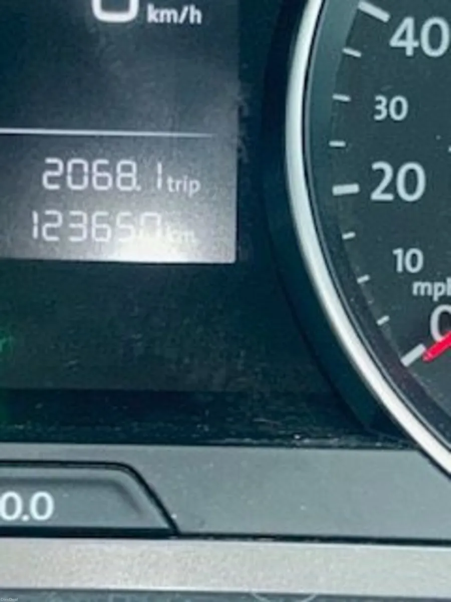 Volkswagen Golf 2015 - Image 2
